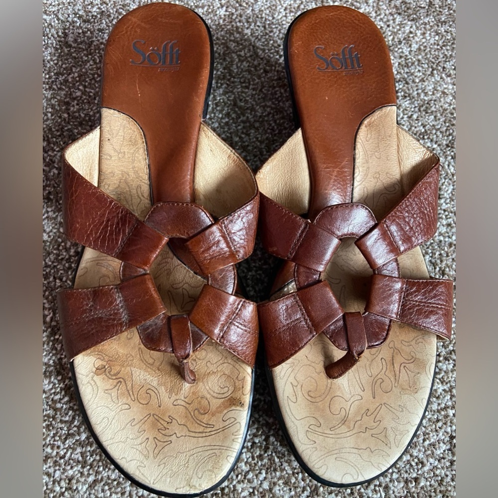 Softt women's brown leather Sandals size 10M  2" stacked block heel comfortable